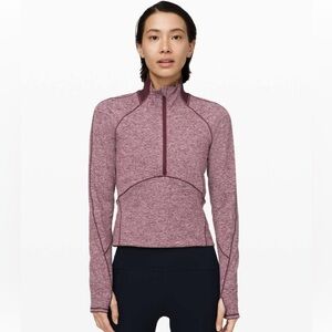 A400 Lululemon always alert half zip Heathered garnet sz 4